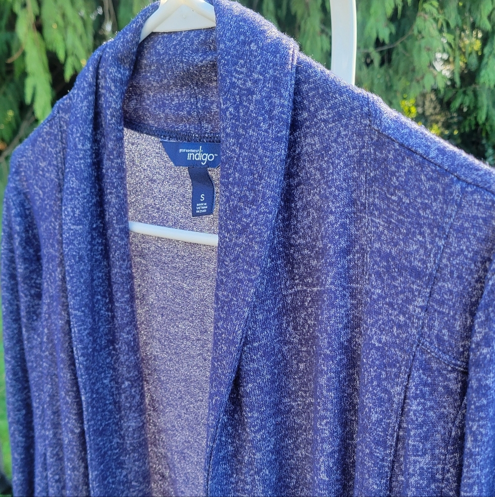 Great Northwest Indigo Blue Women's Cardigan - Picture 4 of 6